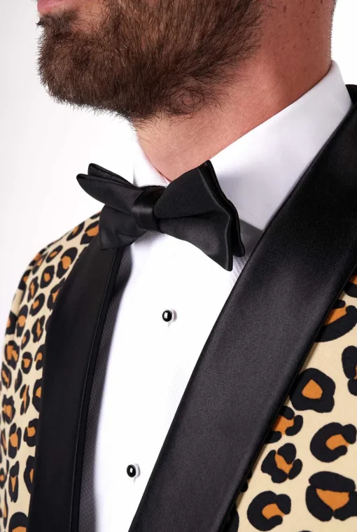 OppoSuits Christmas Tuxedos^The Jag